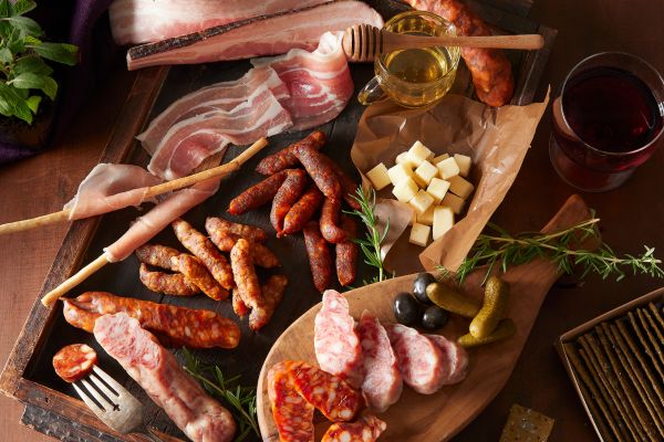 サラミ盛り合わせ