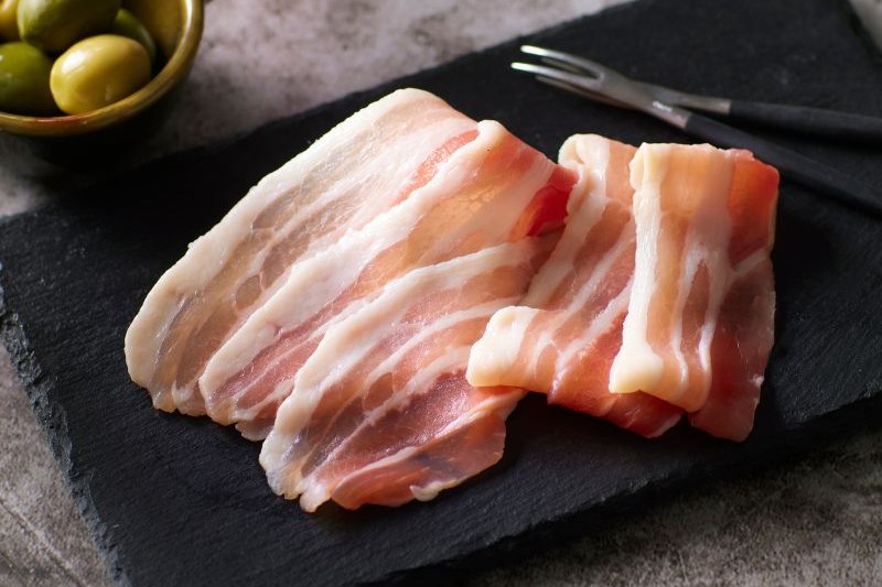 燻製生ベーコン